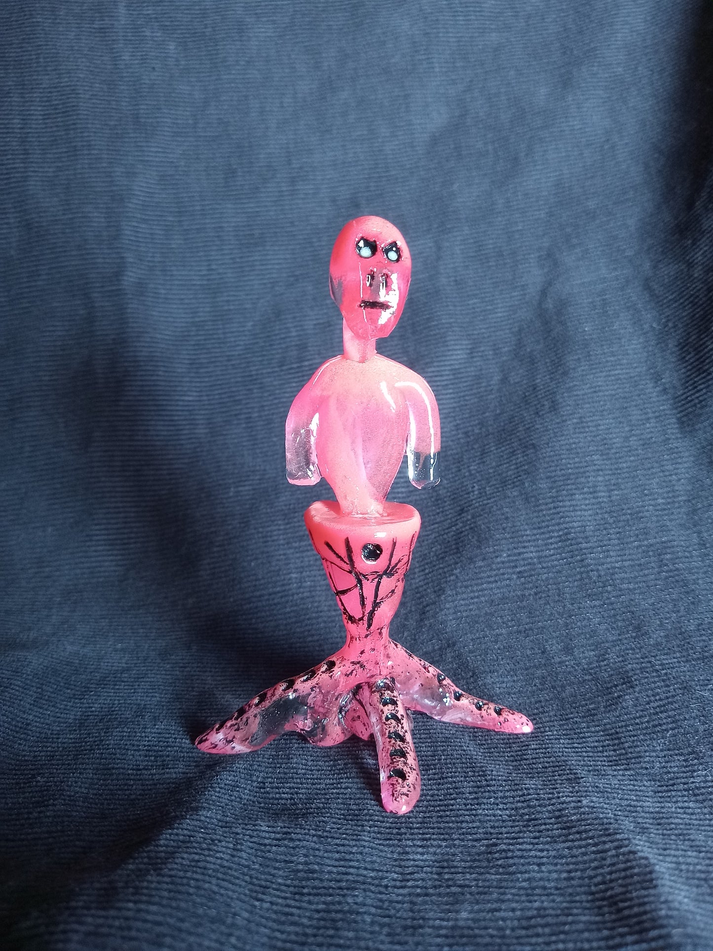 Quadrapuss EBE - Glow In The Dark Pink